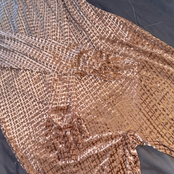 SKIMS VELVET CATSUIT JUMPSUIT CHAI (RARE DISCONTINUED) - Picture 3 of 7